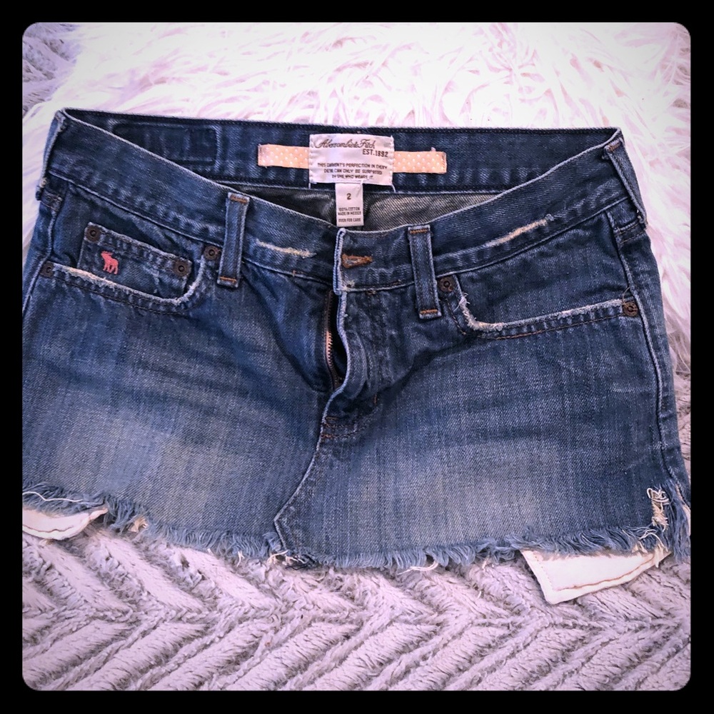 Adorable jean skirt!